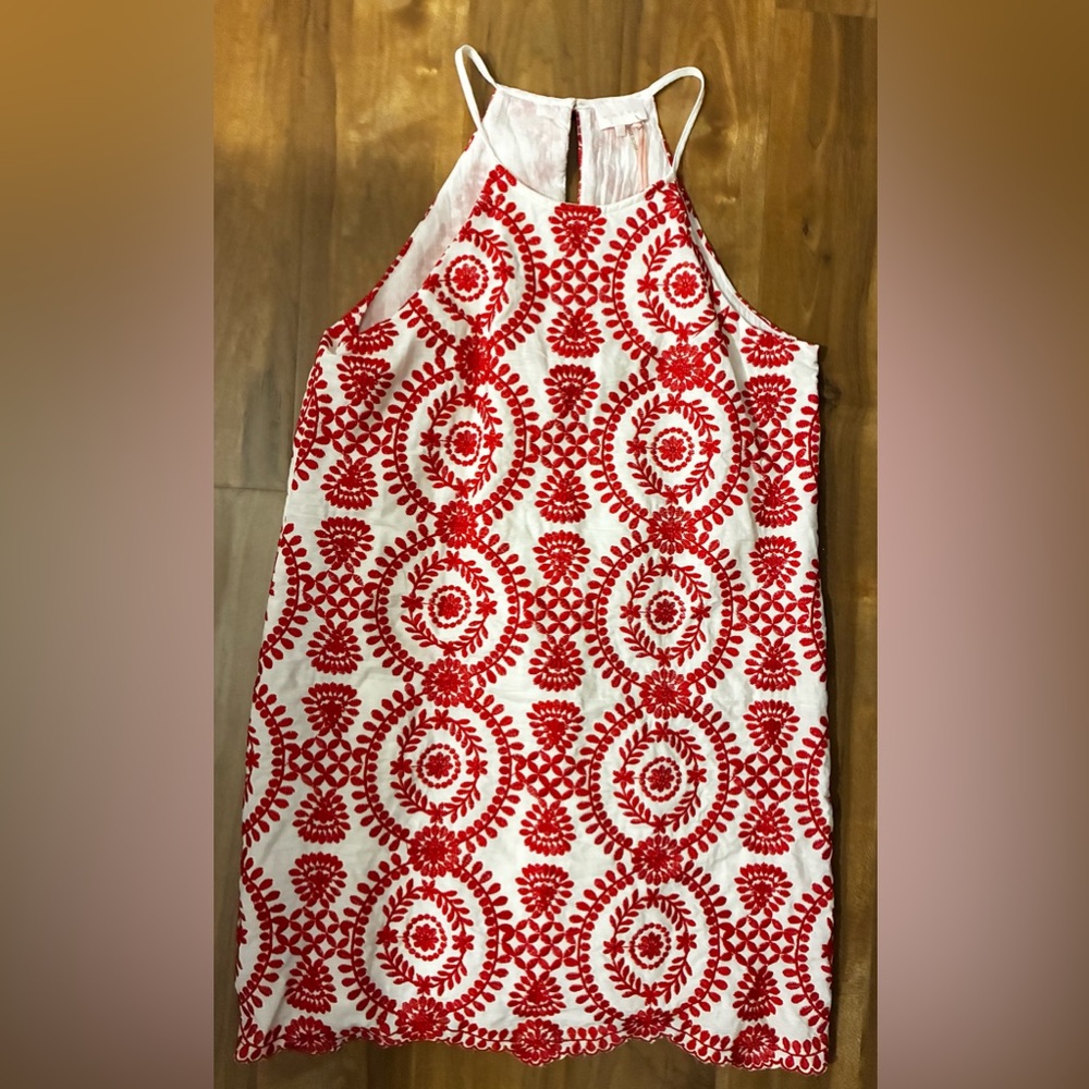 Entro White Dress with Red Floral Embroidery ,Scalloped Hem, Lined NWOT